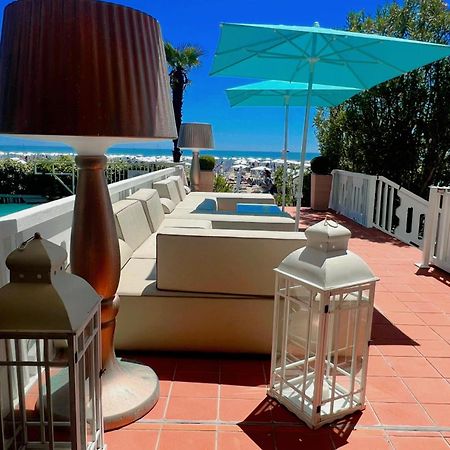 Hotel Savoy Caorle Buitenkant foto