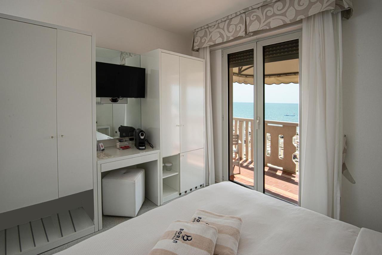Hotel Savoy Caorle Buitenkant foto