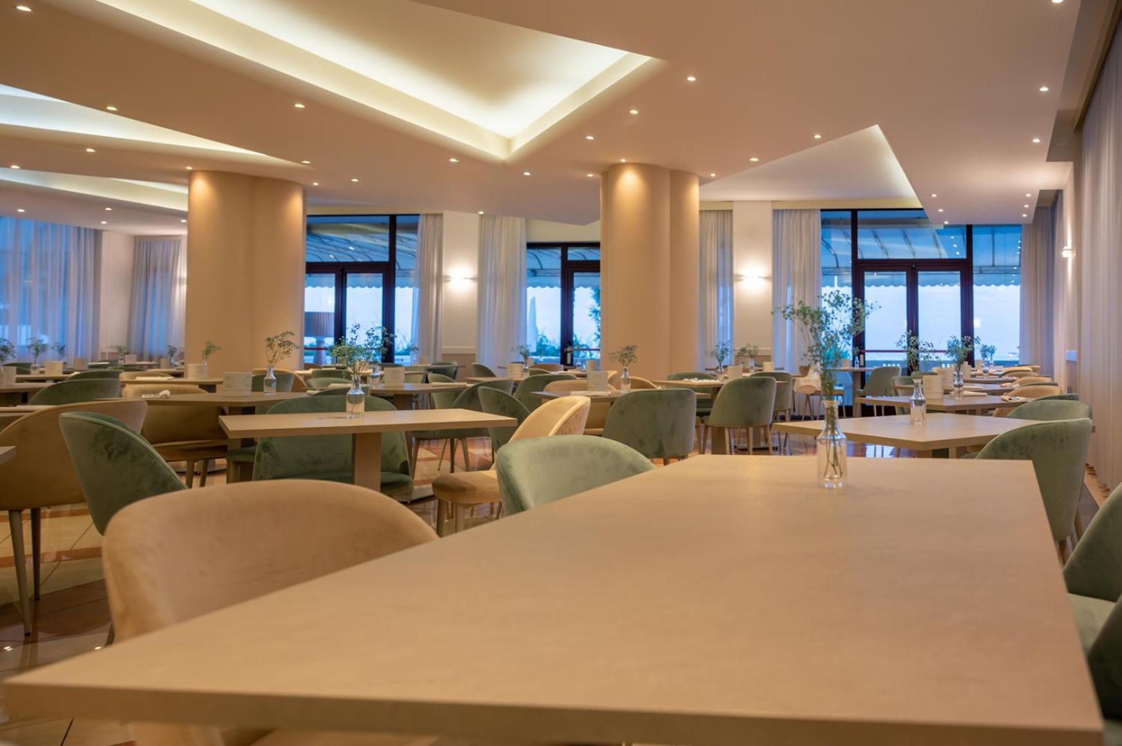 Hotel Savoy Caorle Buitenkant foto